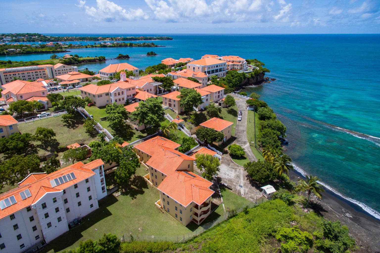Recuni City Pictures Aerial_view_of_SGU_Grenada_campus_2